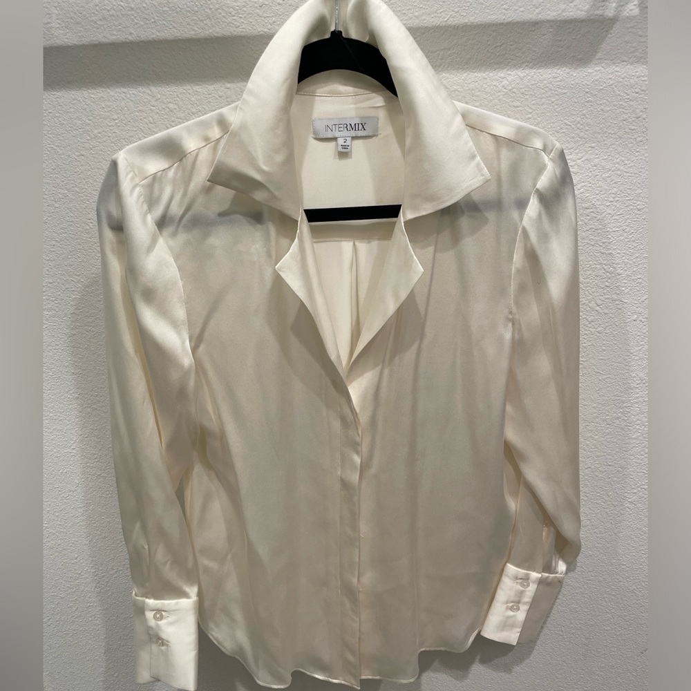 Intermix 100% silk collared blouse cream size 2